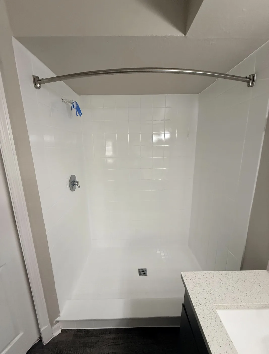 Shower and tile reglazing in Central Florida by Narbra Maintenance